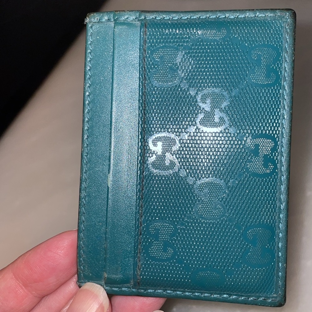 Authentic Gucci GG card holder - Picture 5 of 10